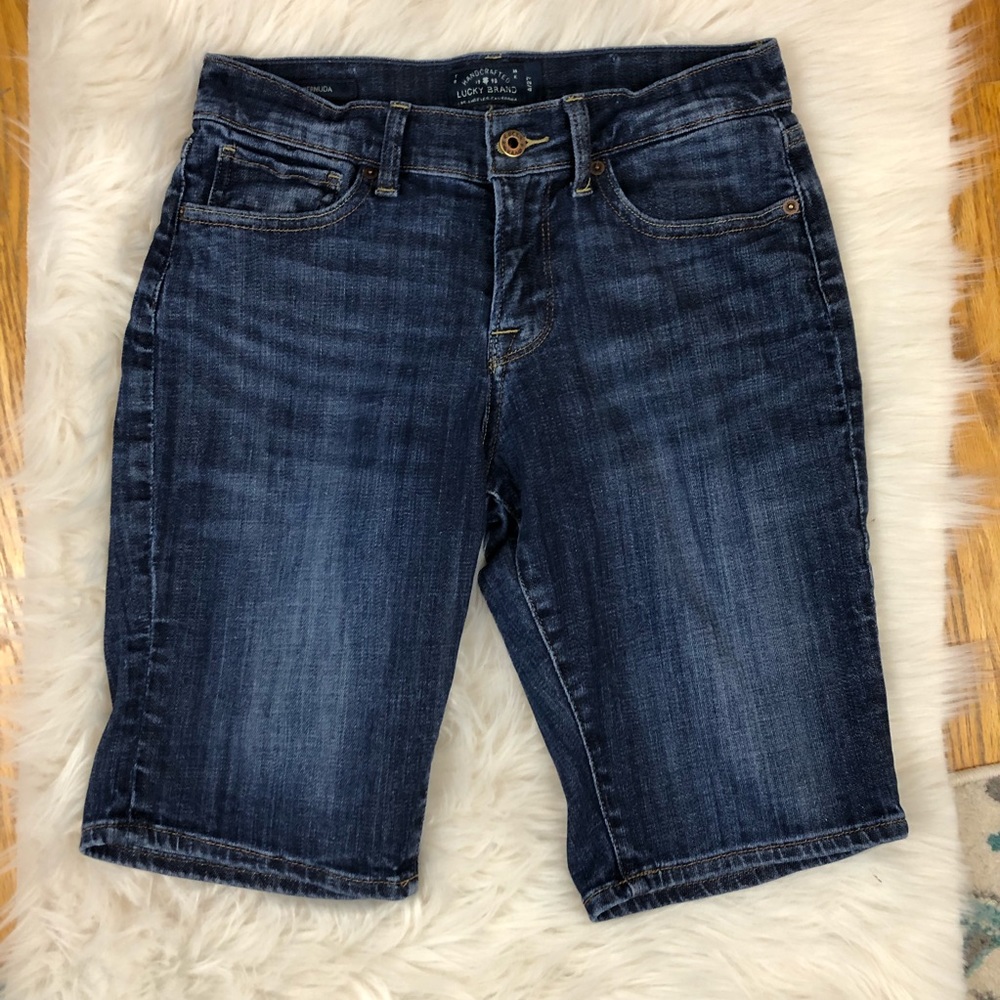 🌸 3 for $25 Lucky Brand Bermuda Shorts Size 4/27